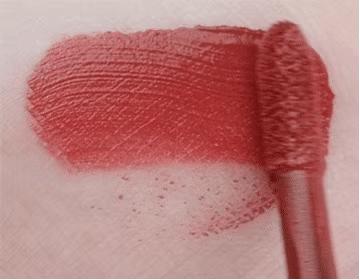 阿玛尼黄皮适合的口红唇釉,阿玛尼红管唇釉口红