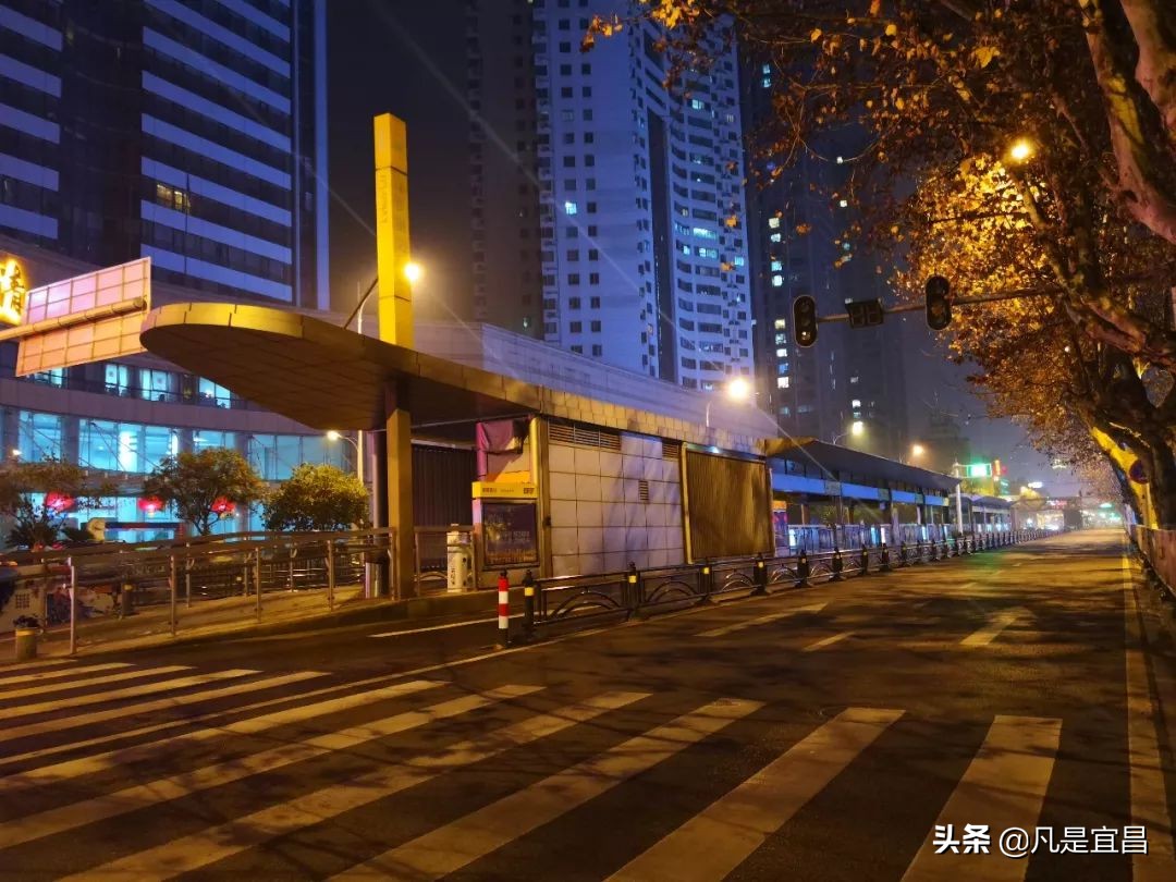 战疫情202002022020现时共存