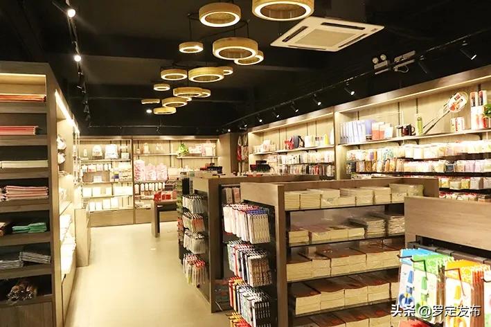 广东省罗定市新华书店,罗定龙城乐园新华书店