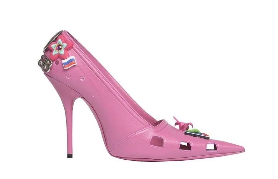 大哥最爱的洞洞鞋,女孩怎么抢着穿?