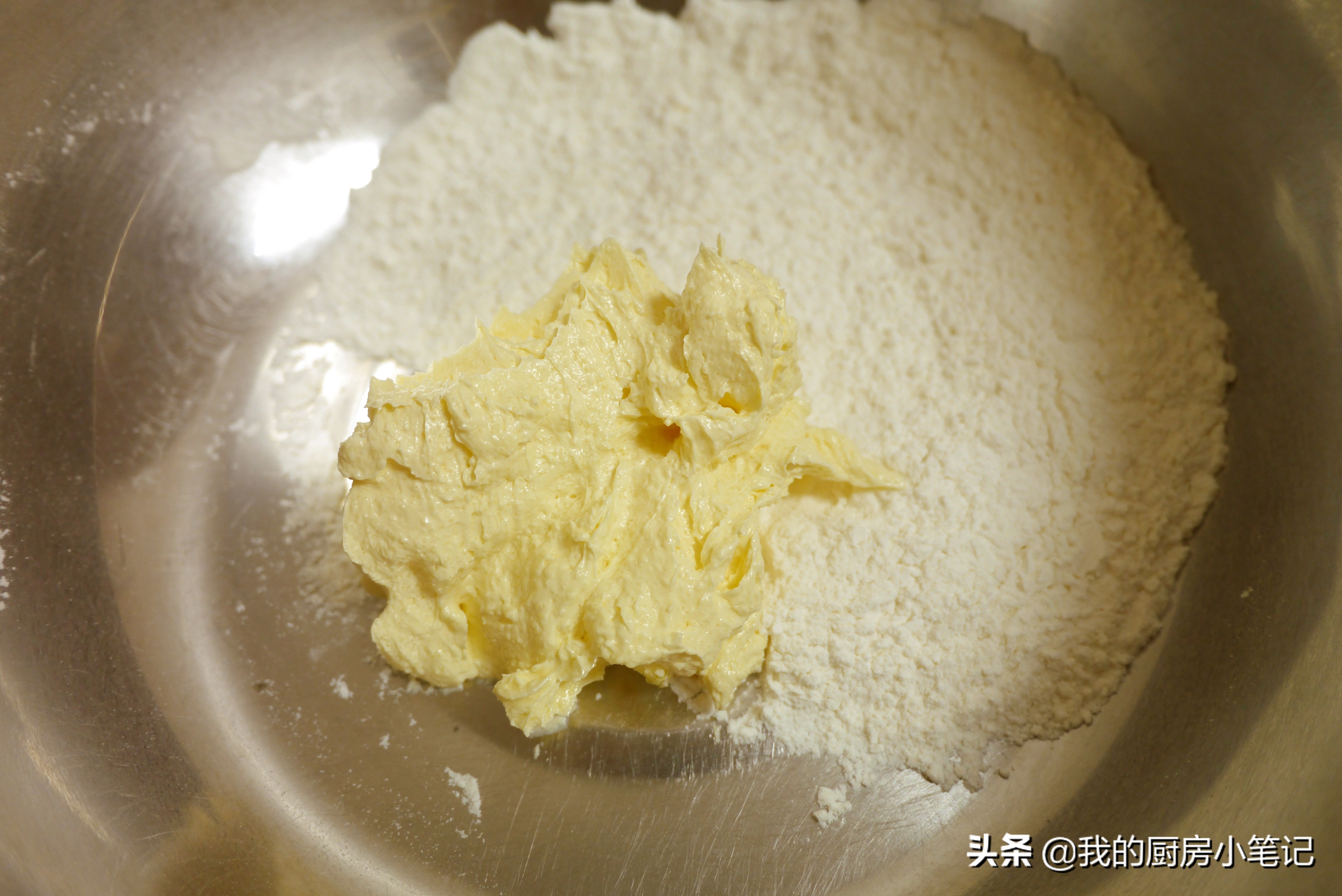 自制超萌卡通饼干，充满童趣的手工小熊饼干，小朋友见了爱不释手