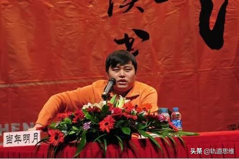 当年的天涯论坛特别火爆,曾经如日中天的论坛