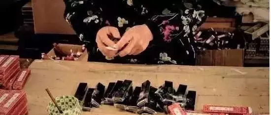 文房四宝的墨和砚,宝墨文房四宝