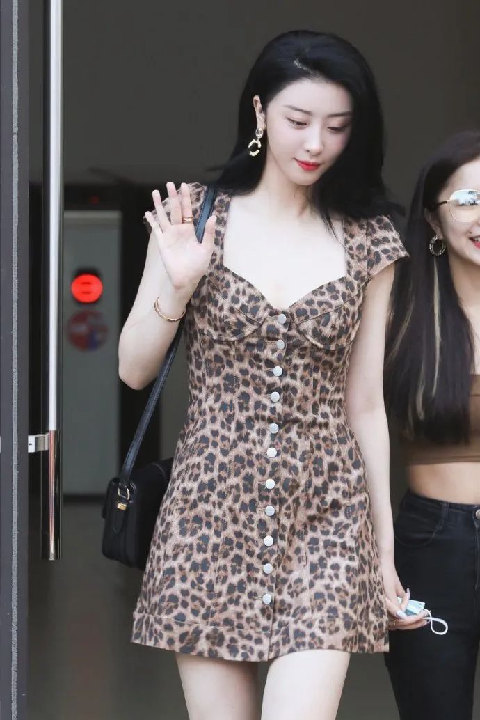 赵小棠大背头,赵小棠真的很漂亮吗