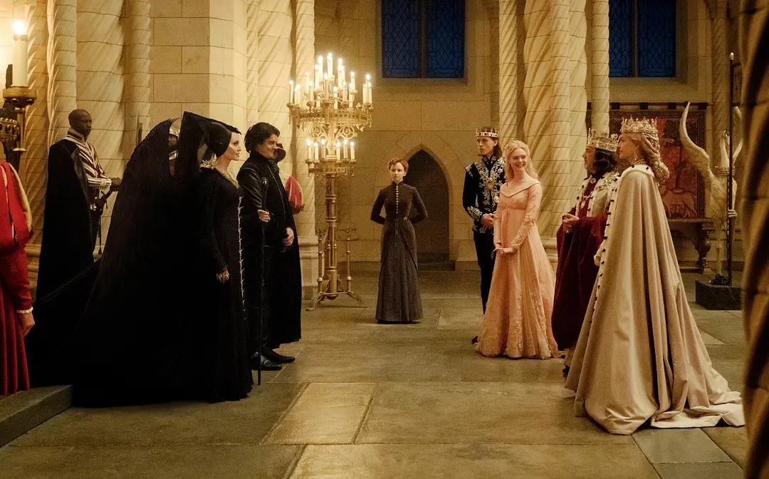 一见婆婆忘了娘《沉睡魔咒2》值得一看的傲娇老干妈怼婆婆