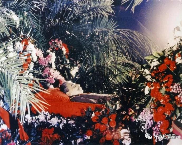 史上最轰动的葬礼,全球公认最浩大的葬礼