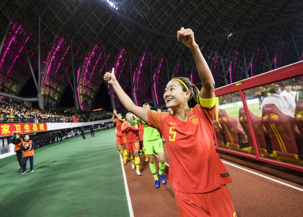 王霜说中国女足,王霜霸气