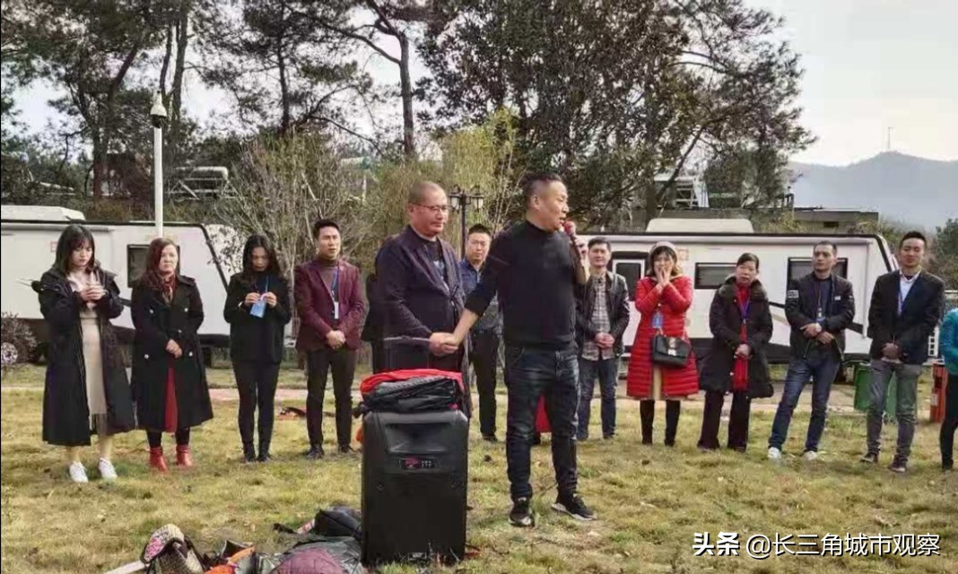 心中的太阳永不落伴奏,心中的太阳永不落