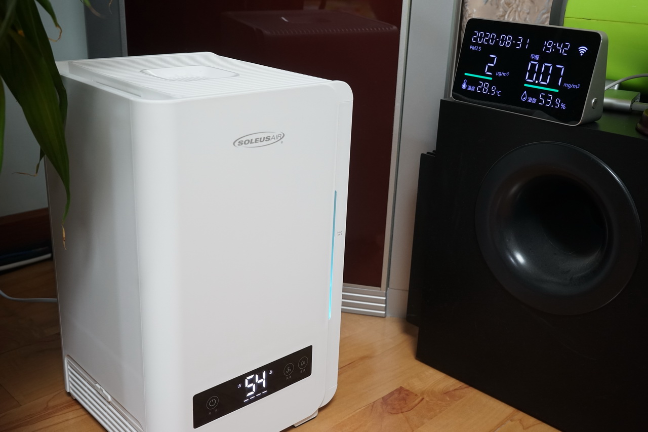 无雾加湿器和有雾加湿器哪个好用,除菌加湿器和普通加湿器有区别吗