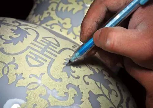 清颜粉彩瓷,粉彩扒花制作