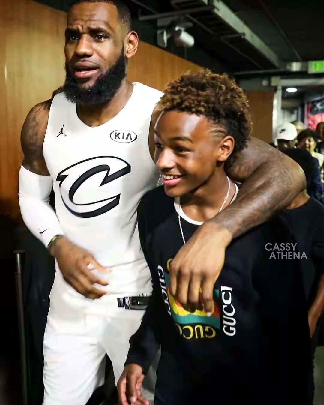 从全美第四到落选！身高1米93，场均仅3分2板，接班韦德成奢望