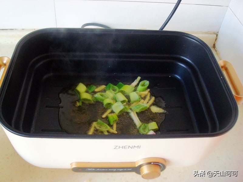 正宗炒新疆米粉的做法,疆新味新疆米粉