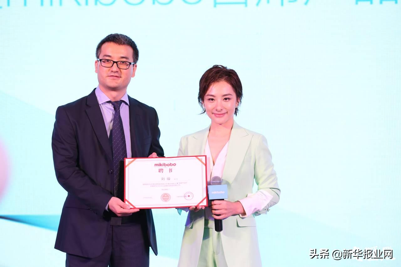 3.5秒吸掉一杯水！一群爸爸7个月做出秒杀日货的尿不湿