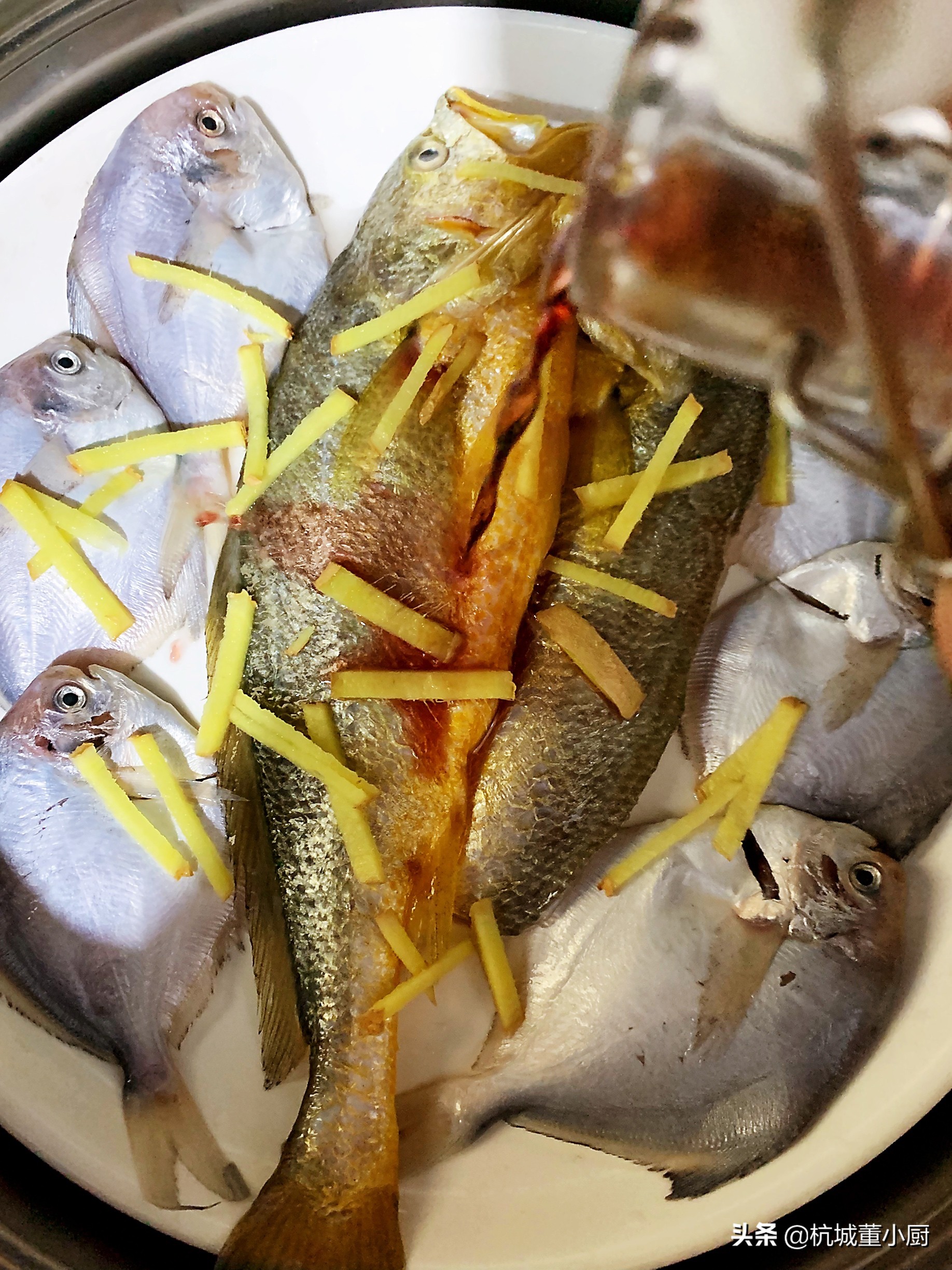 鲳鱼好吃还是黄花鱼好吃,黄花鱼和鲳鱼哪个更适合清蒸