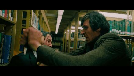 约翰威克的持枪姿势,约翰威克在电影里用的是什么枪