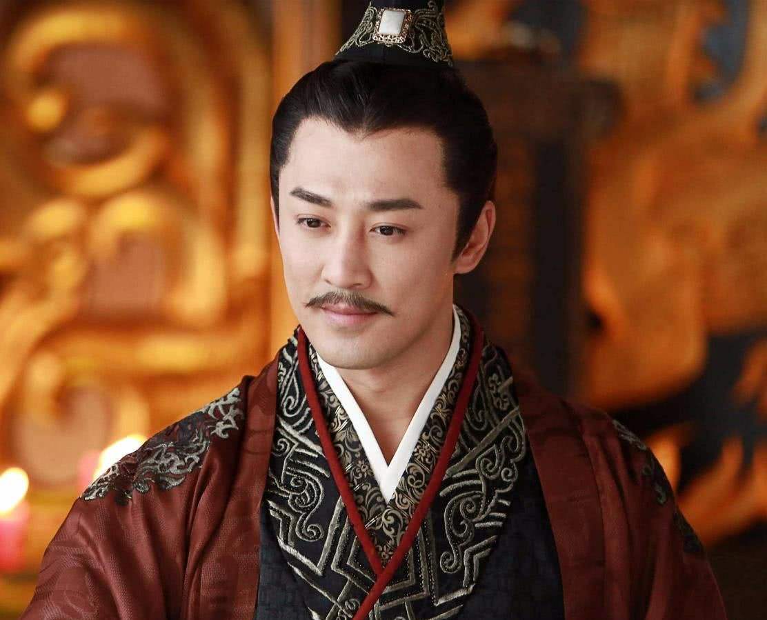 秦始皇那么多儿子，为什么没有一个被封王？秦始皇：封了王不好管