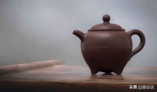 紫砂壶松鼠葡萄壶,方圆牌松鼠葡萄紫砂壶