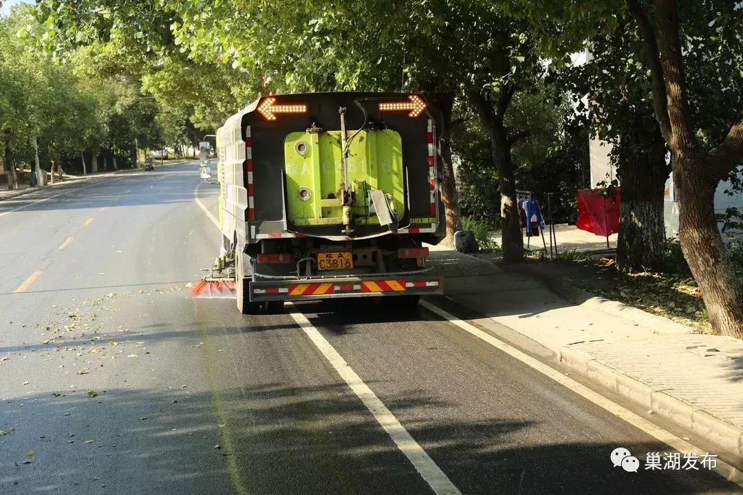 有温度的城管点赞视频,城管队员高温下坚守工作