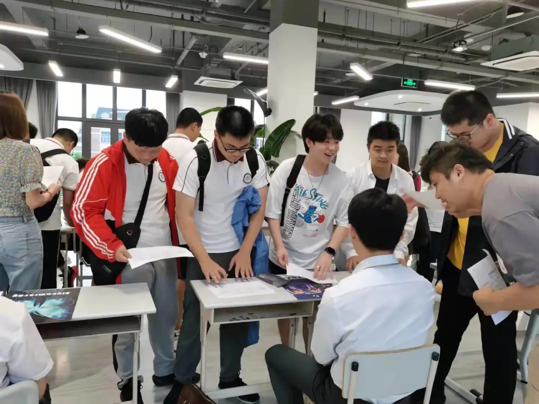 上海高塍致远创新学校,上海高藤致远创新学校创建时间