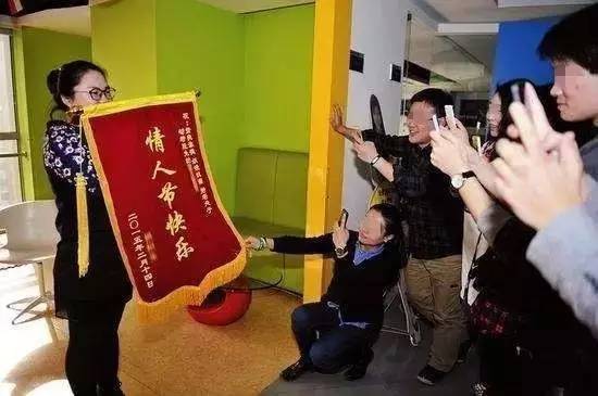 盘点直男520送的奇葩礼物,520情人节礼物推荐排行榜实用