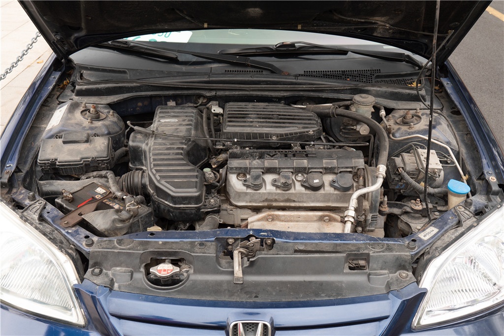 本田思域最畅销的一款,售价12万的本田思域