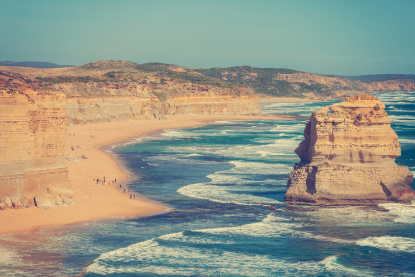 云南低价游导游威胁游客违法吗,低价旅行团旅游陷阱云南