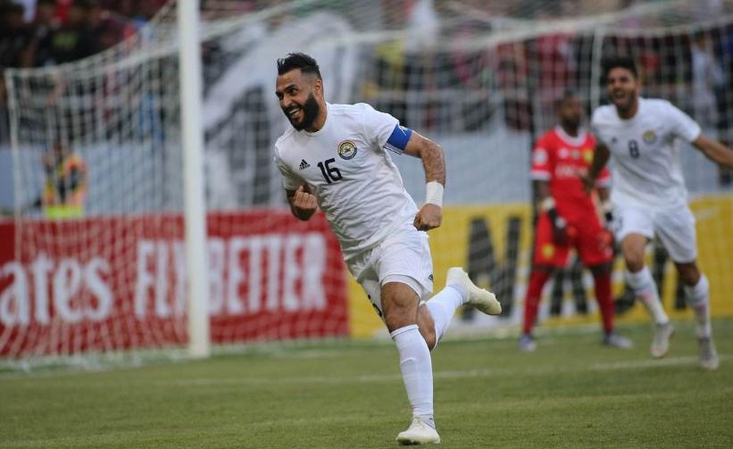 活人喂狮子，沥青路上练足球，萨达姆长子的残暴青出于蓝