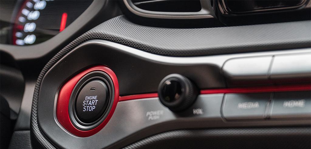 性价比最高的新能源四驱钢炮,性价比高的3秒钢炮