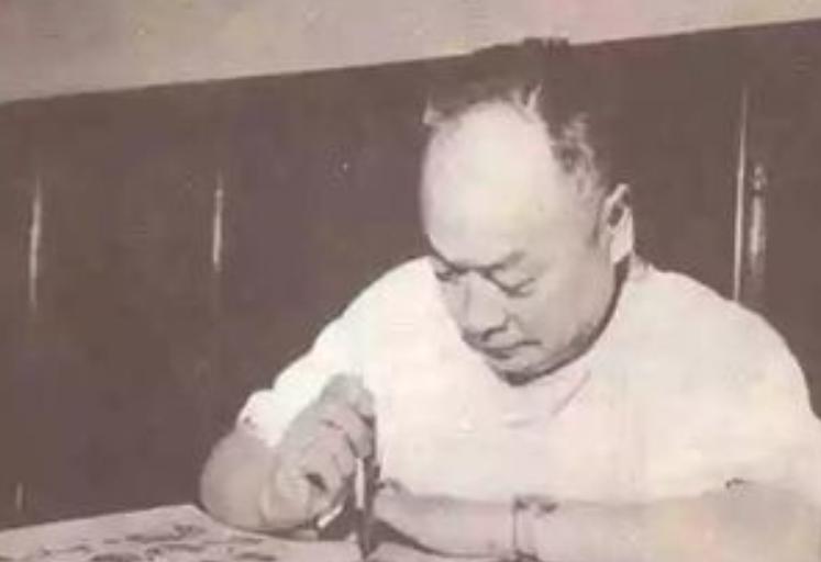 江西一地道农村妇女，高喊丈夫是陈毅，10年后两位军官来到家中