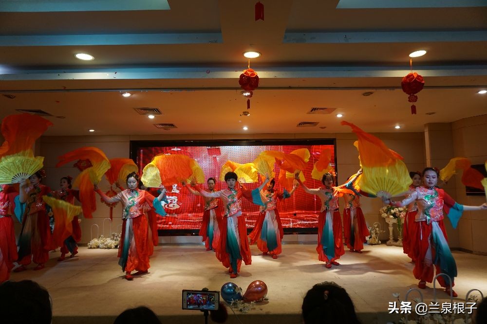 金色阳光幼儿园嘉年华,迎新年亲子活动幼儿园