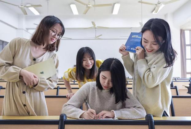 保研和读研哪个好,保研专硕和学硕哪个容易