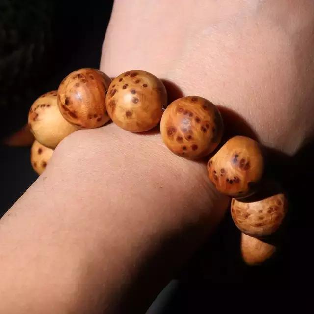 最值得盘玩的木质手串,刚车完的木质手串怎么盘