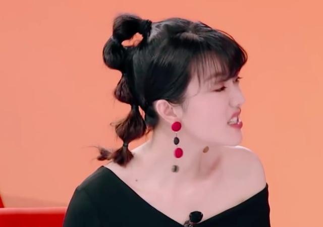 吴昕一年多少工资,吴昕收入高吗