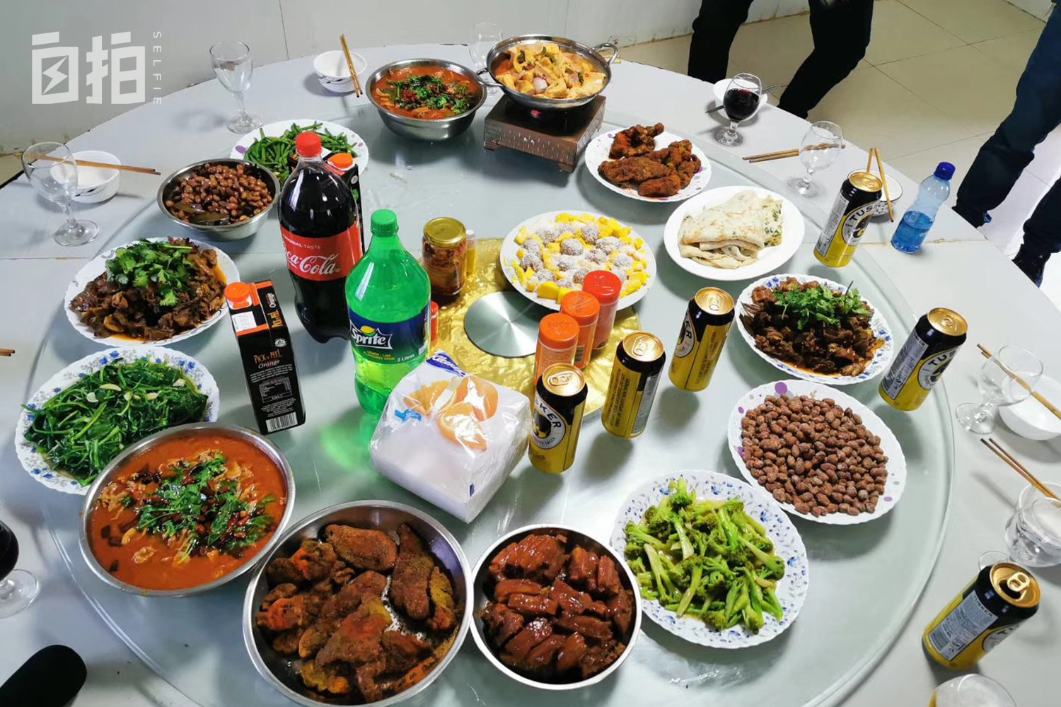 我，女大学生，一毕业就被派去非洲，每年15万工资，现在想回国