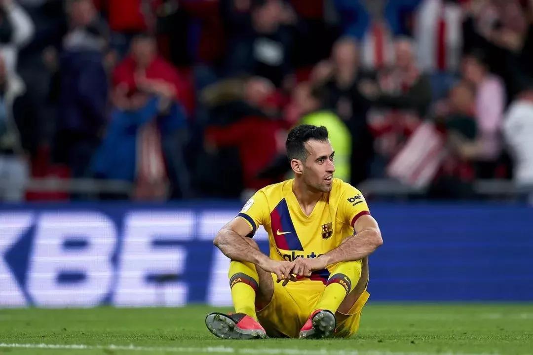 真正的巴萨中场发动机!比德容更好用,但一个通病让人惋惜