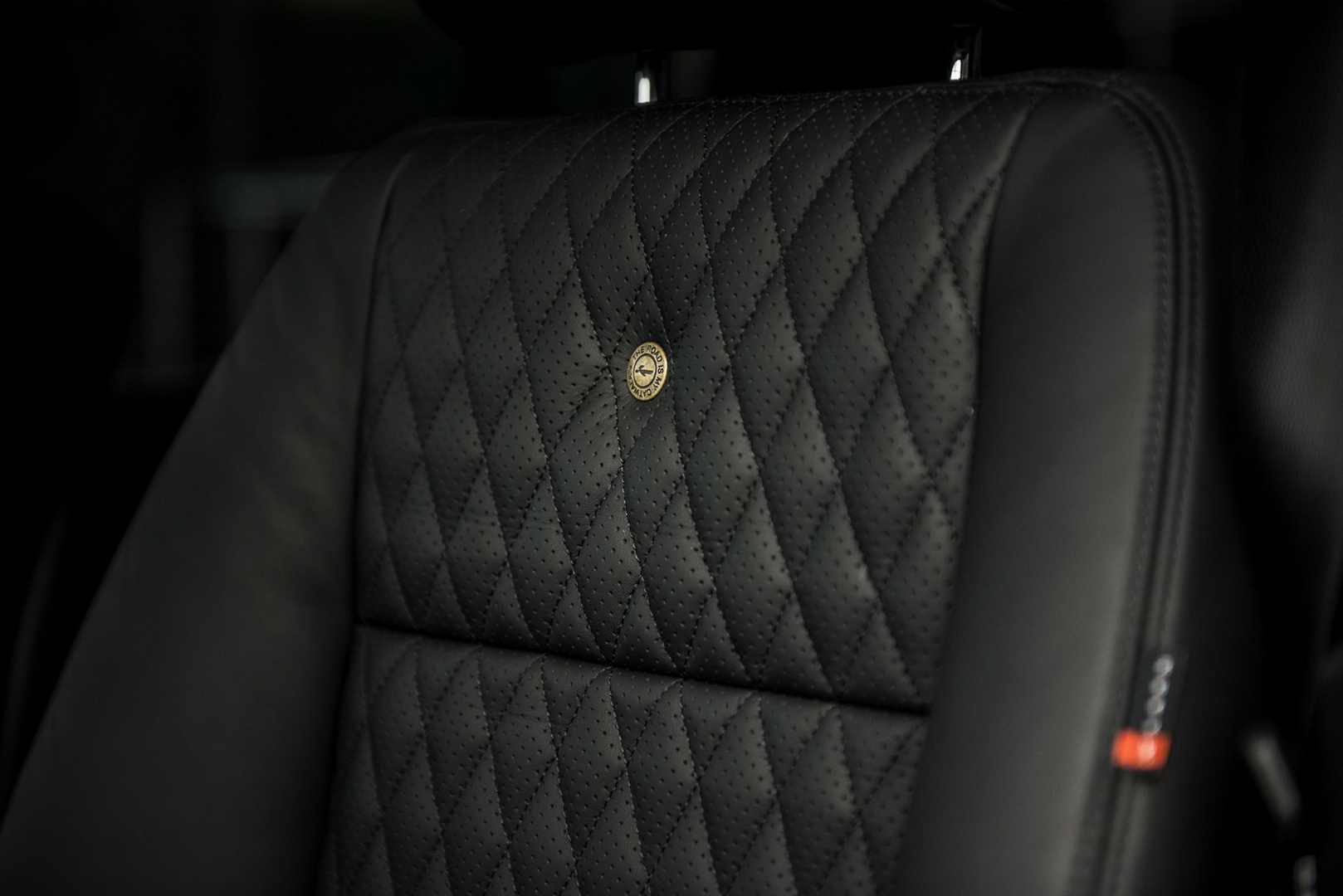 2019款铃木雨燕swift亮相,新一代铃木雨燕swift