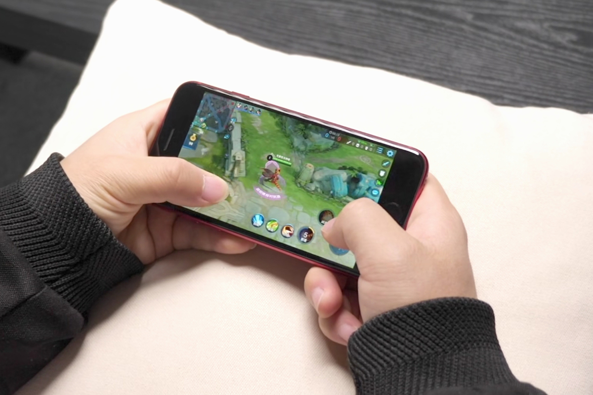 iphonese2的缺点和不足,iphonese2实际使用感受