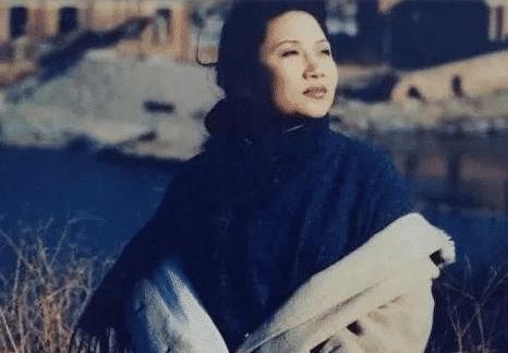 李娜一代歌后为什么要出家当尼姑,女歌手李娜在哪个寺庙当尼姑