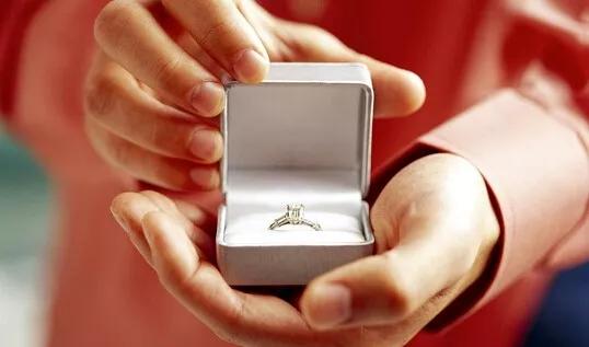 淘宝定制钻戒付全款,淘宝上定制钻戒靠谱吗