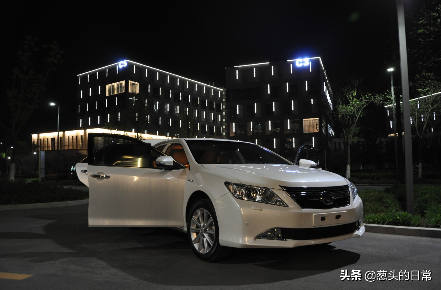 我有4台混动车！真香！15年的丰田混合动力车主真实体会分享