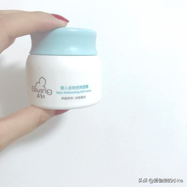 干皮为主的混油皮应该用什么护肤 (干皮护肤套装排行榜前十名推荐)