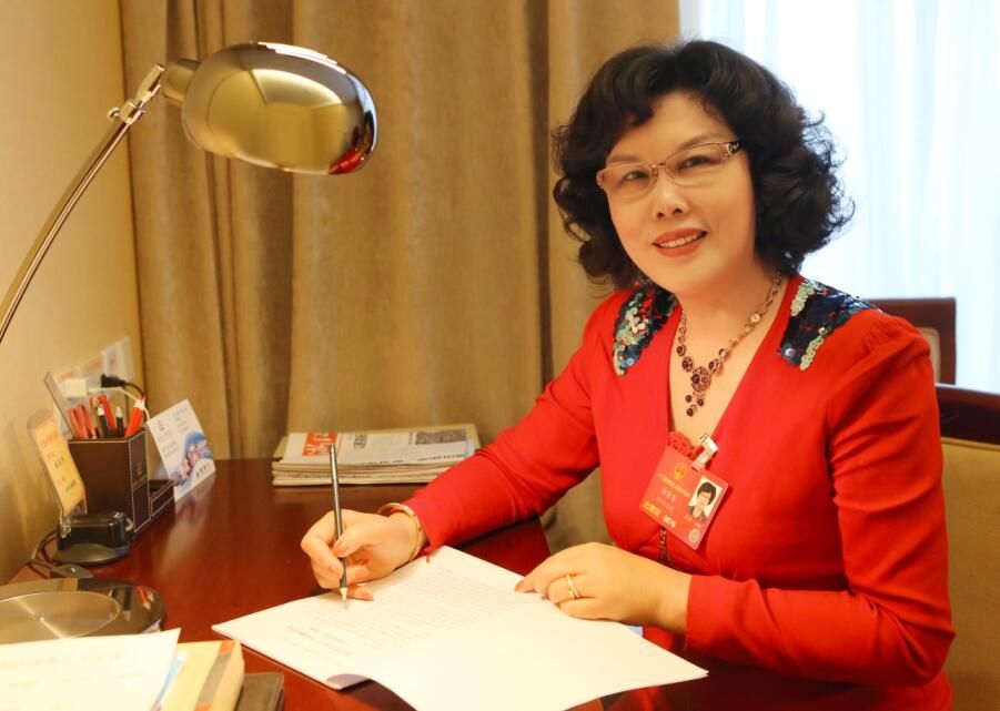 36岁创业成功经历了什么,36岁创业赚得第一桶金