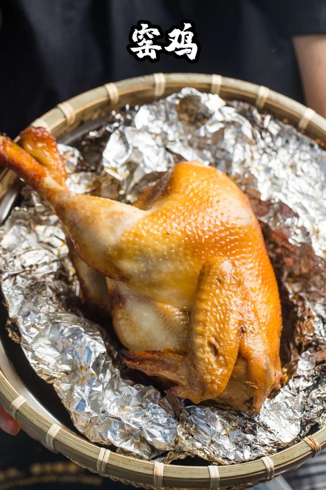 宝安人的顺德饭堂，生蚝用木桶蒸，还加黑松露