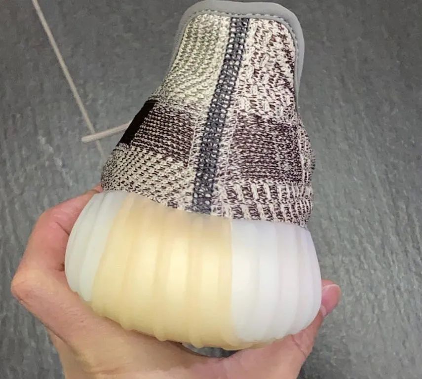 yeezyboost350v2,yeezy350全新半满设计即将登场