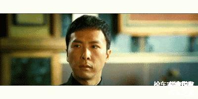 2万公里贬值80多万，45万买辆V8+6.4L的JEEP大切诺基SRT还值吗？