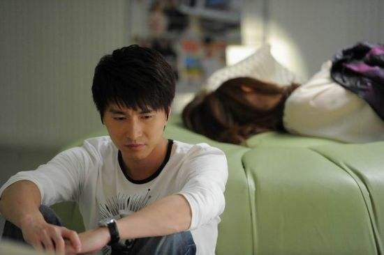 创作热词金鸡,创作灵感上热门凤凰展翅