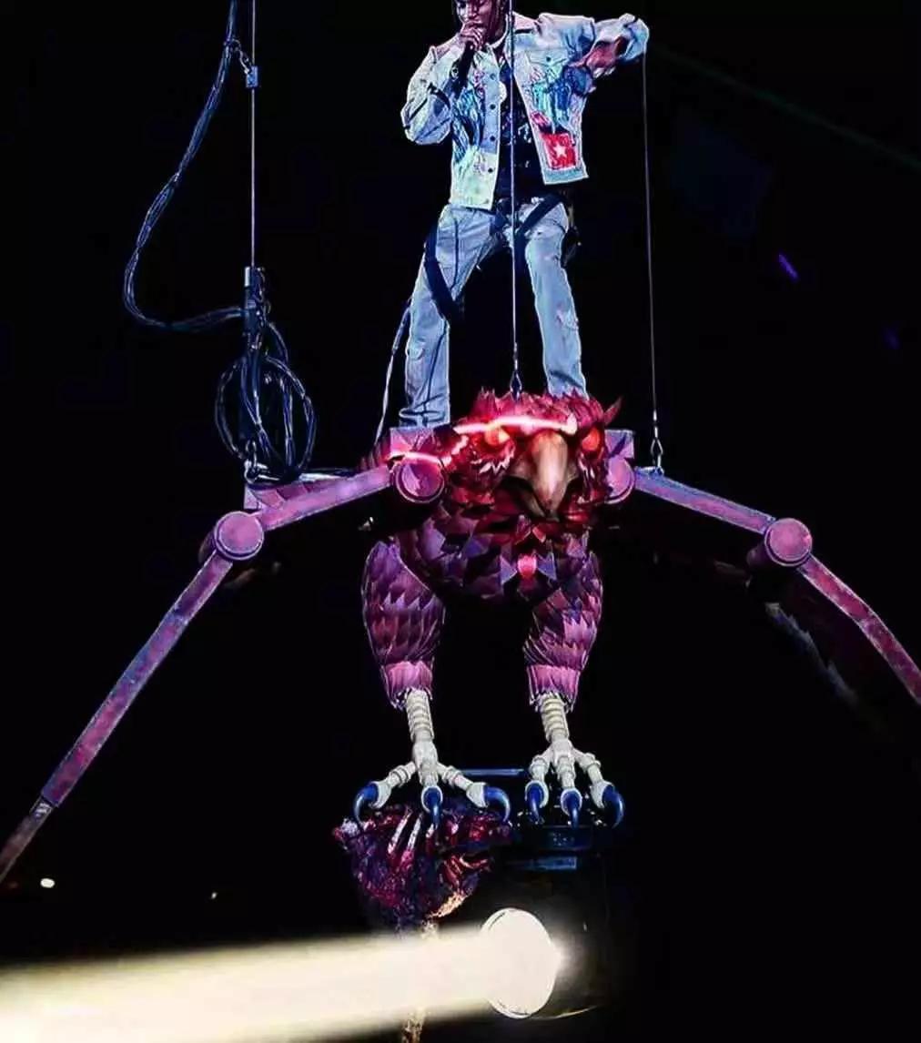 高奢大牌感卫衣,5000元一件卫衣