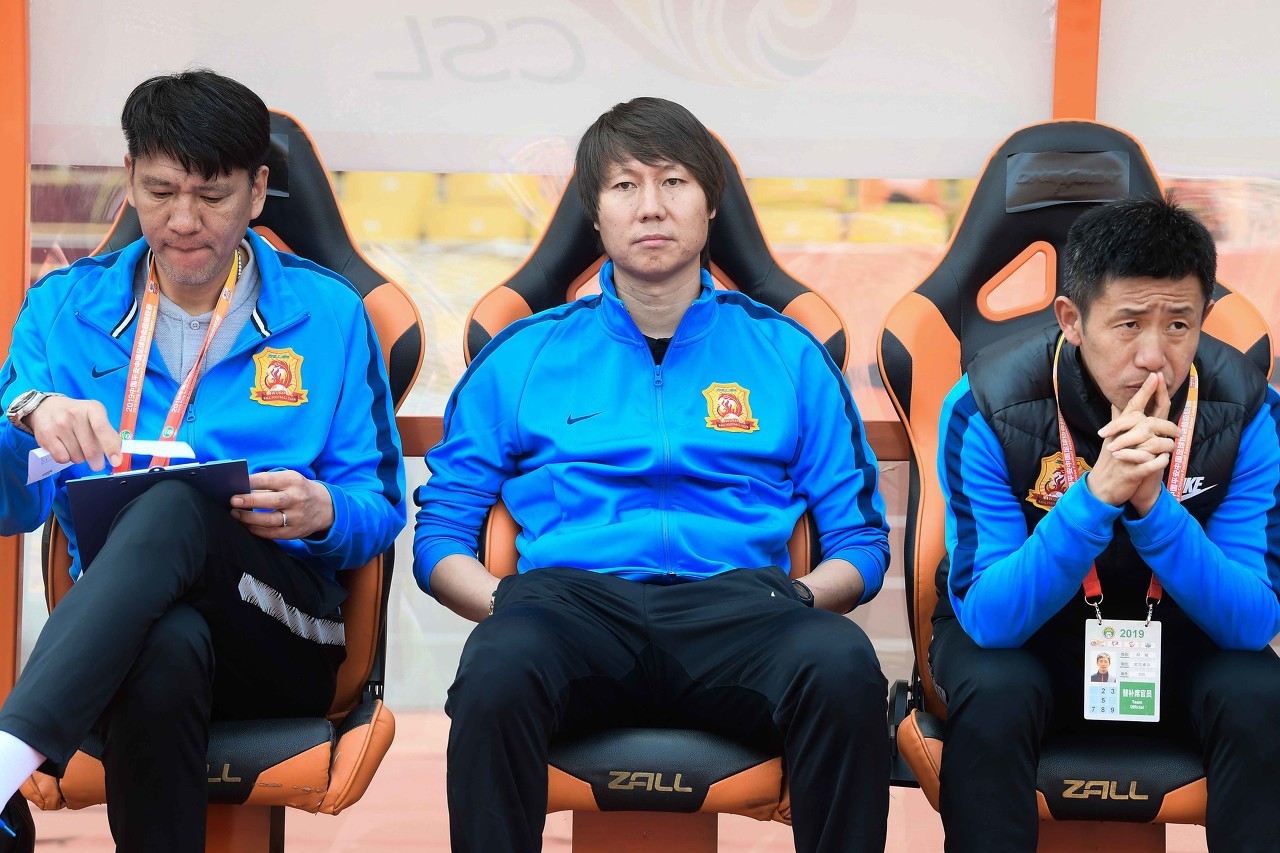 国足足球备战训练,国足为什么要去迪拜训练