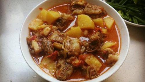 牛腩炖不烂放醋,牛腩炖不烂用醋