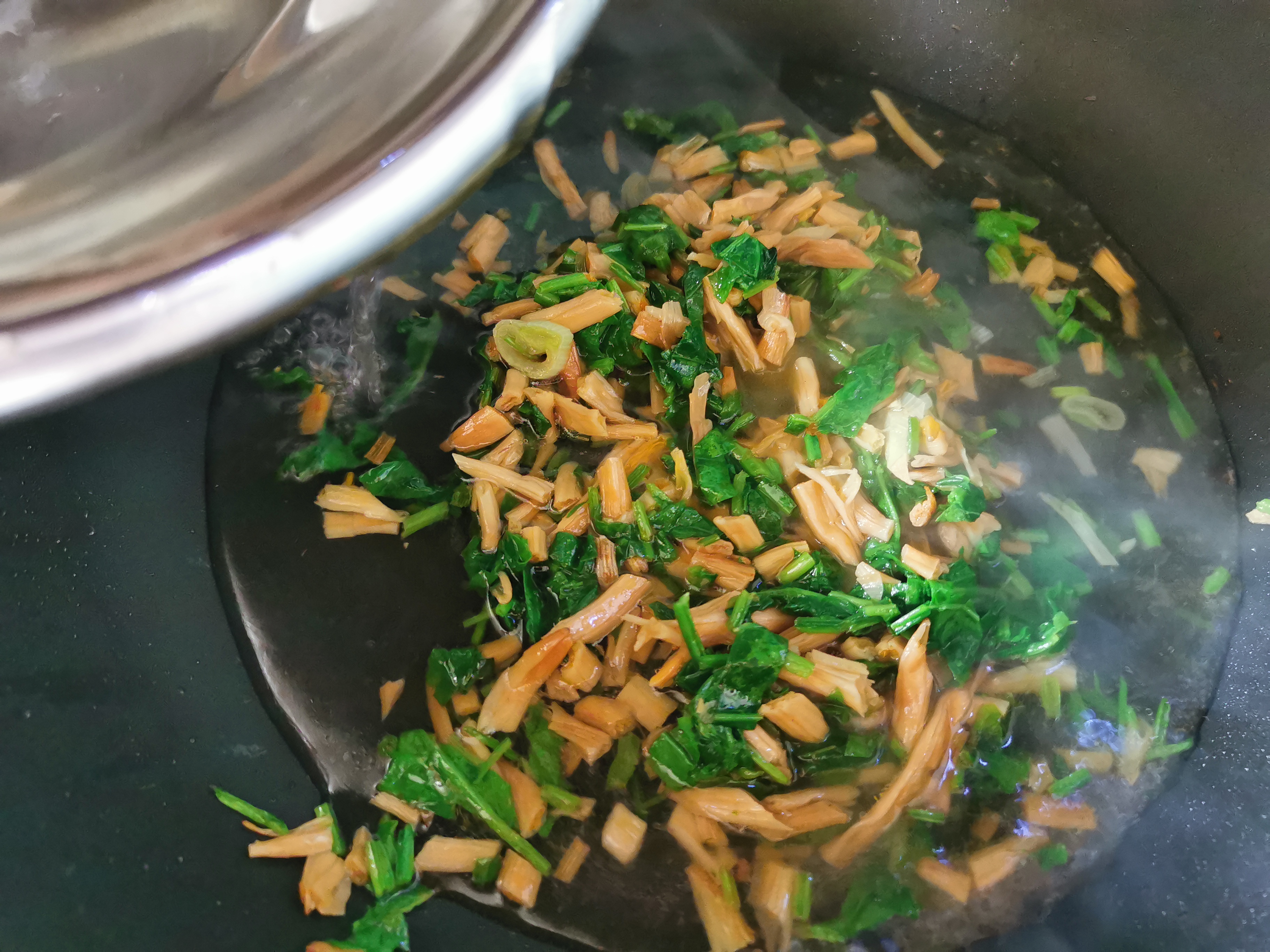 天冷多喝这道汤,天冷了多给家人喝这个汤